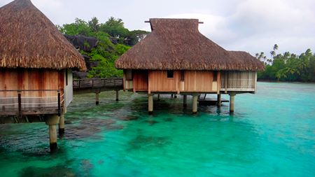Hilton Nui over water bungalow