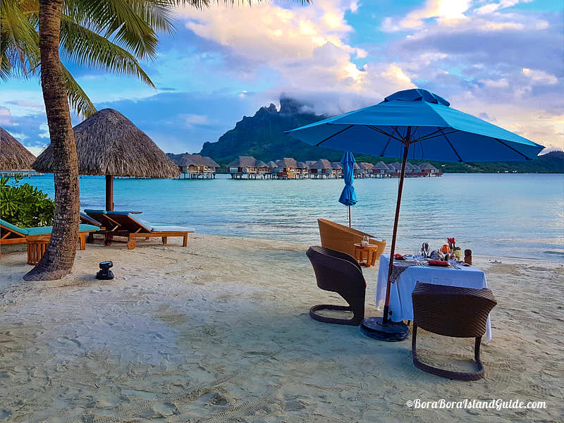 Bora Bora Dinner On The Beach