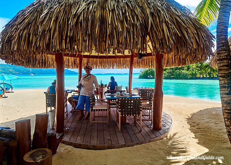 Bora Bora Four Seasons Restaurants