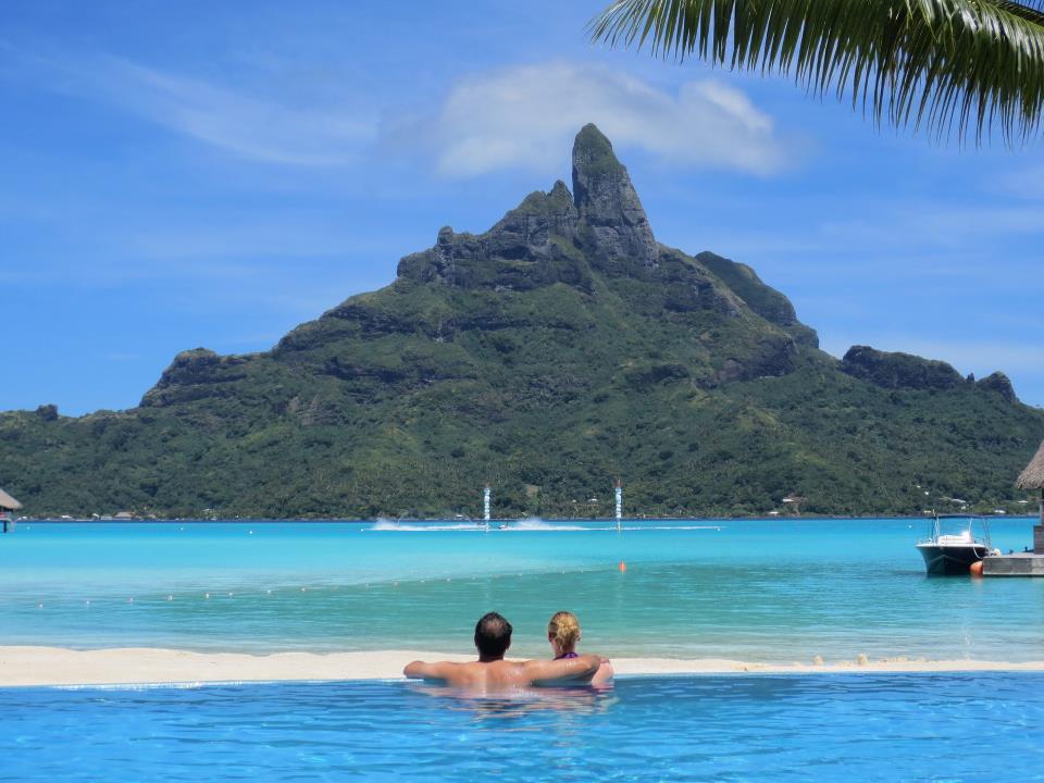 Mt otemanu Bora Bora pool