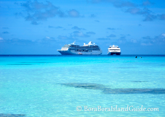 Tahiti cruise ship