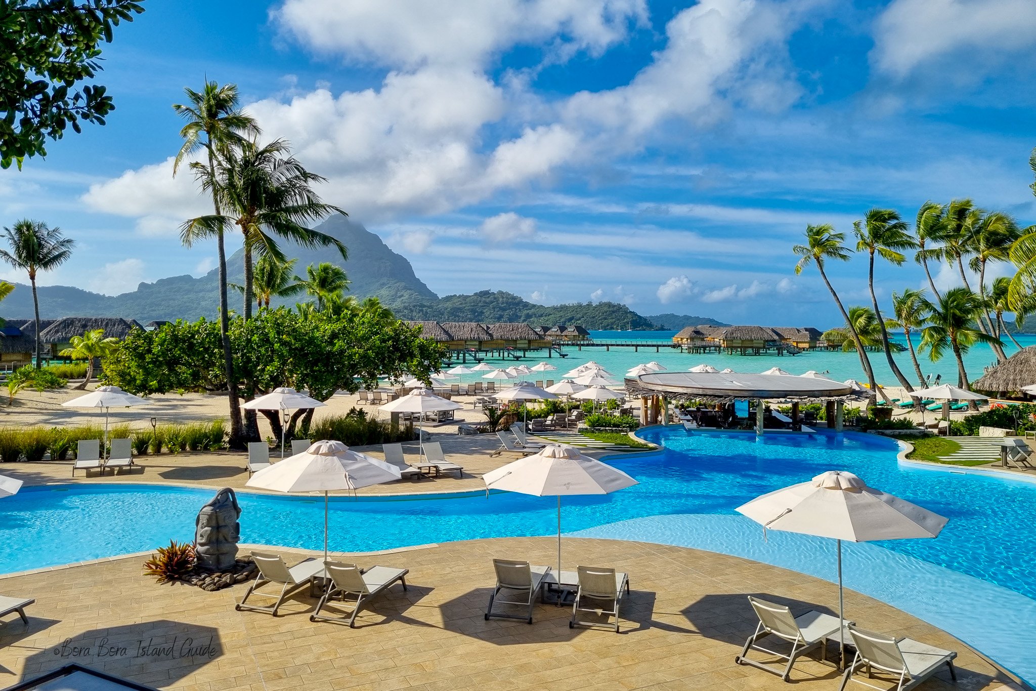 Le Bora Bora resort pool